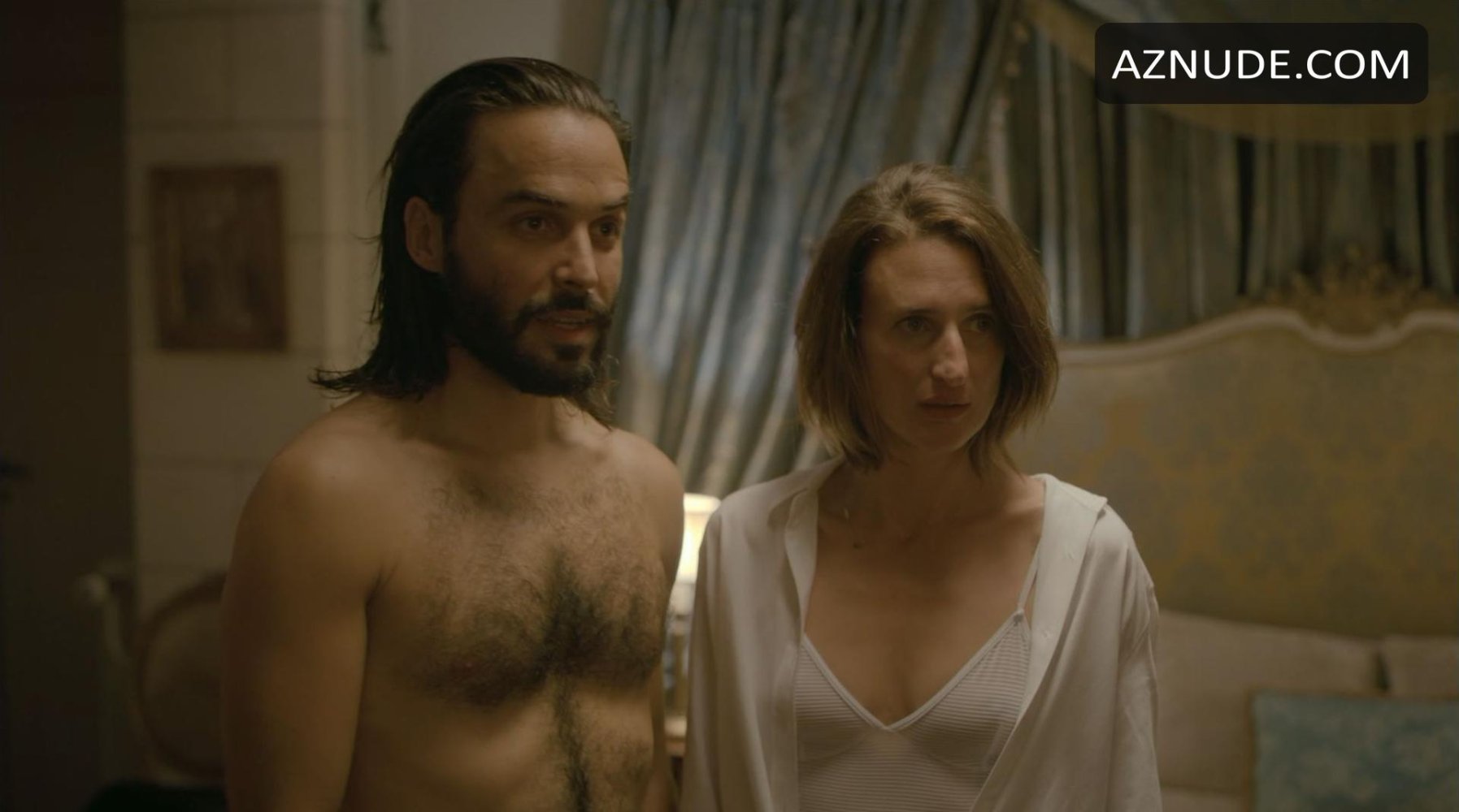 camille_cottin_6ea7a9.jpg