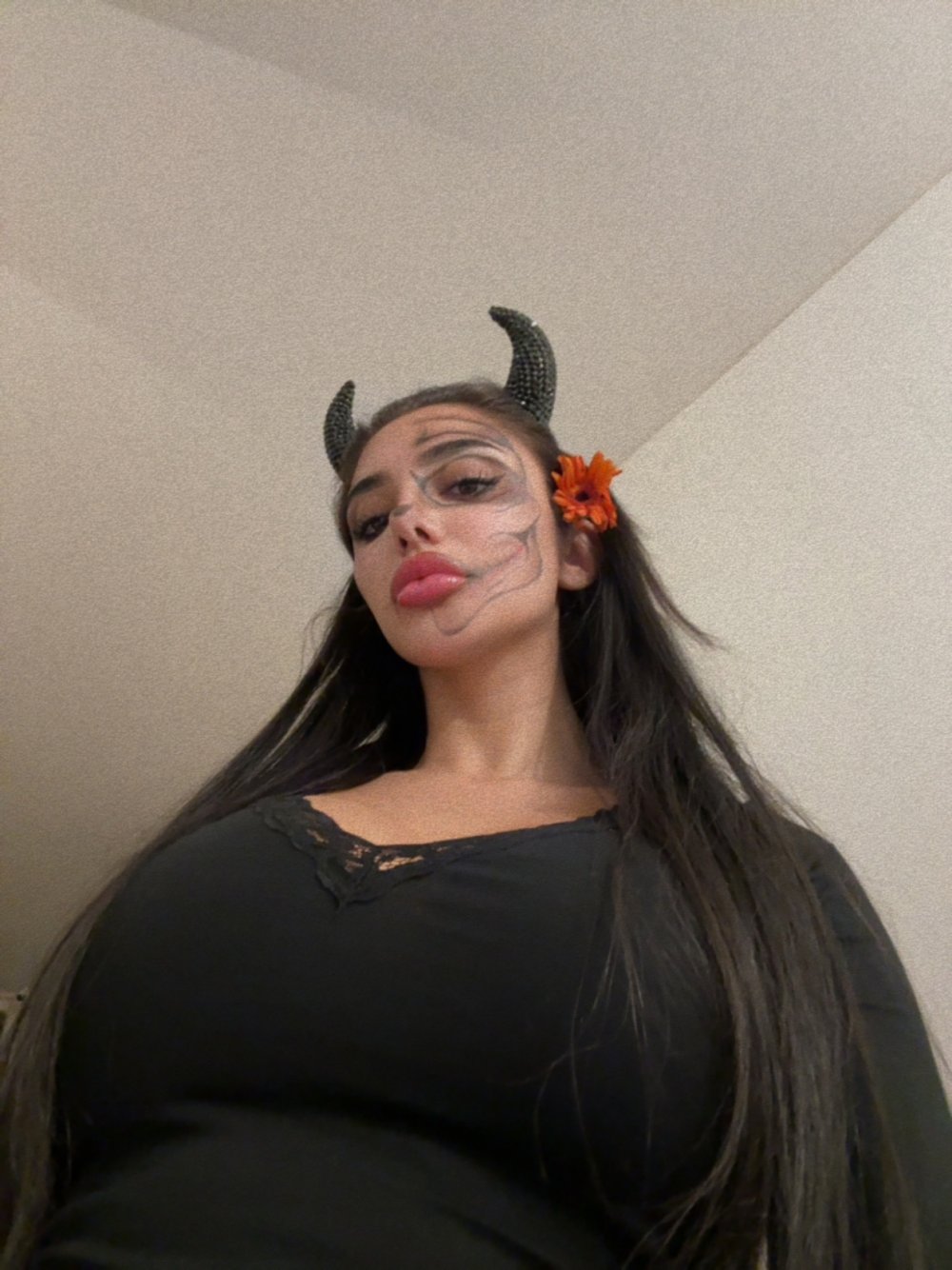 👻 - 10.jpeg