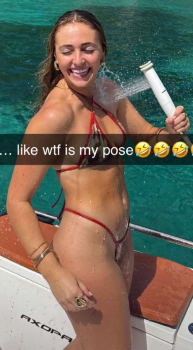 Screenshot_20251105_085151_Snapchat.jpg