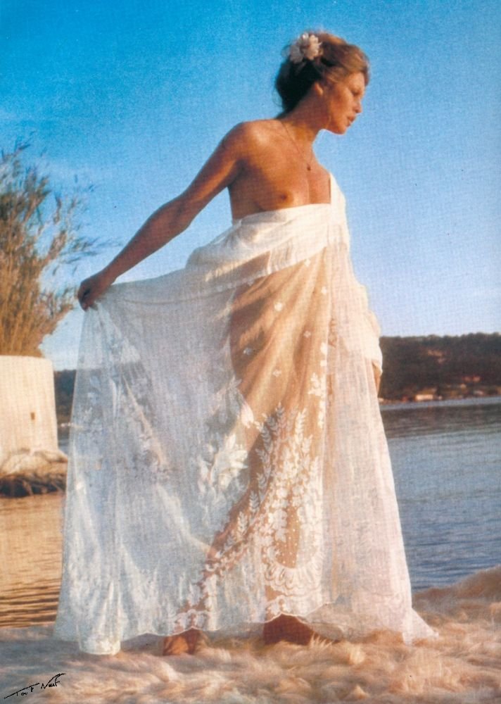 Brigitte Bardot Nue Naked 27.jpg