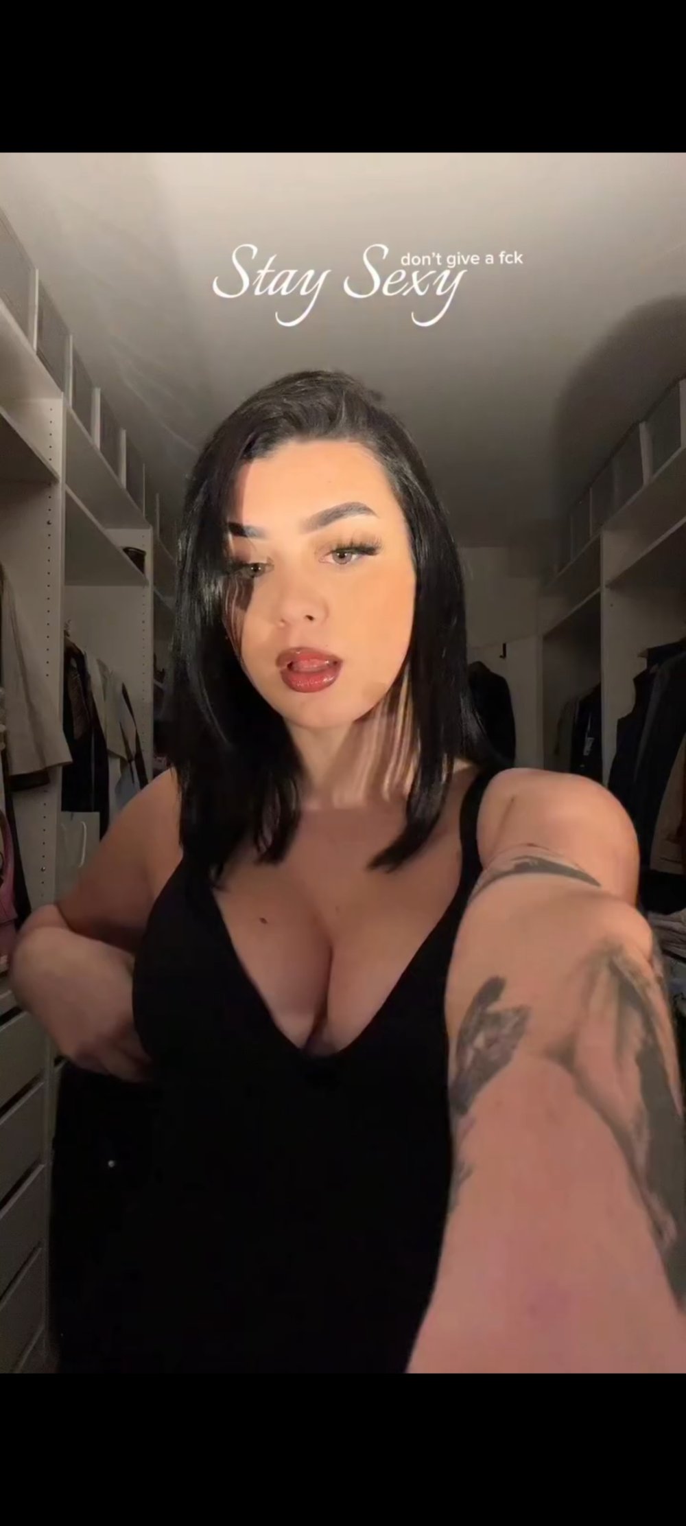 Screenshot_20251201_010204_Gallery.jpg
