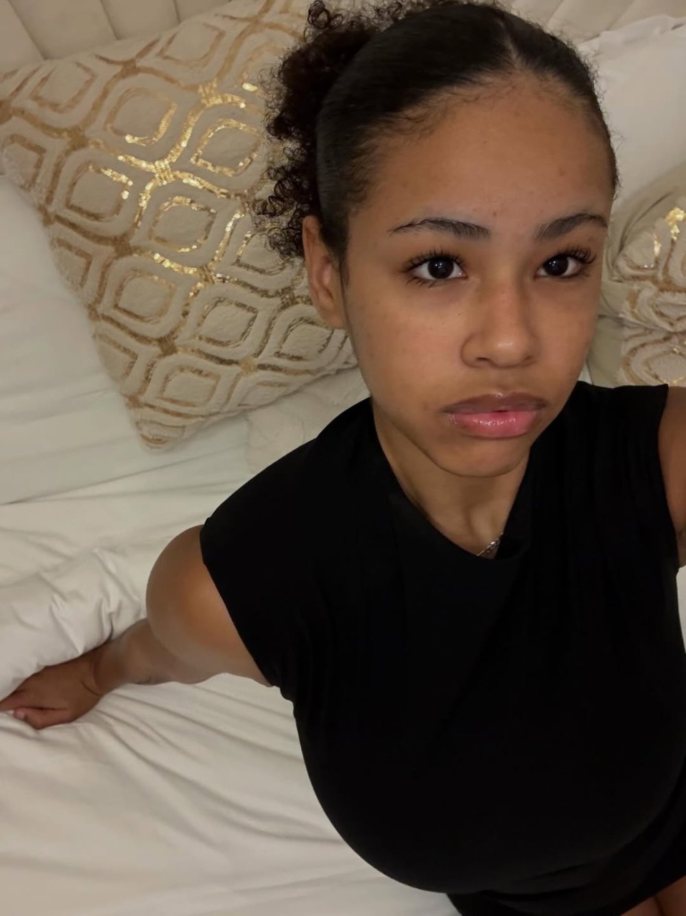 SaveVid.Net_598940865_17908904709268852_7204203854531396608_n.jpg