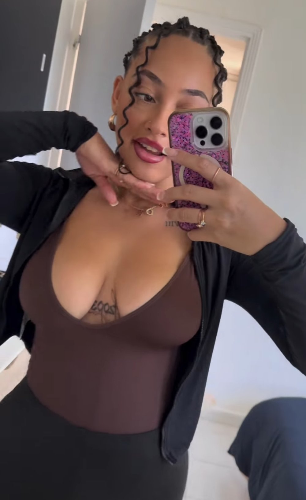 Screenshot_20251217_202715_Instagram.jpg