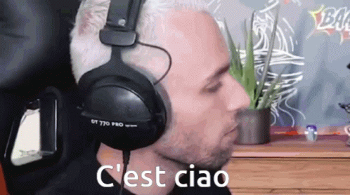 squeezie-ciao.gif