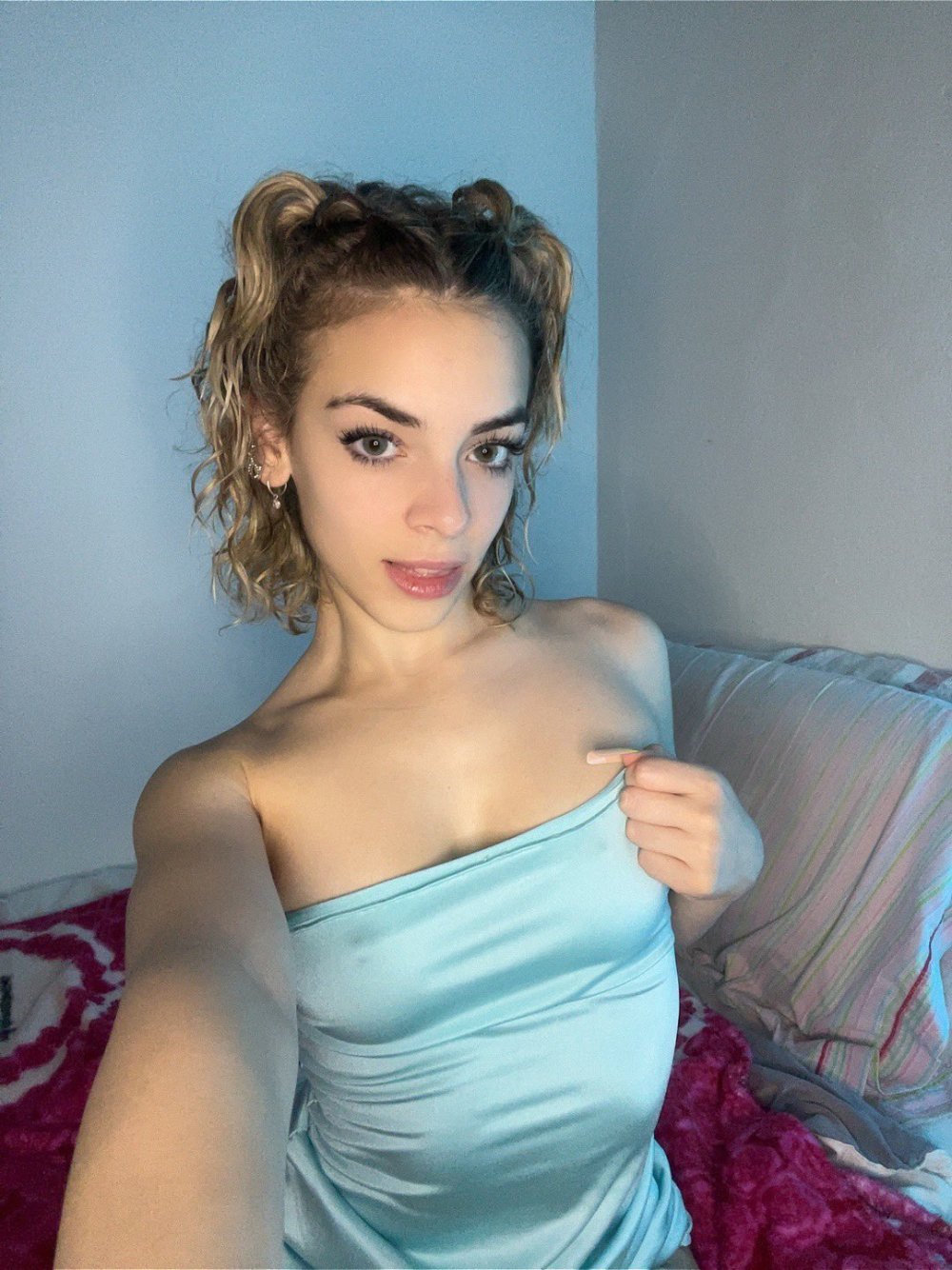 GoR2LERWIAAV5-F.jpg