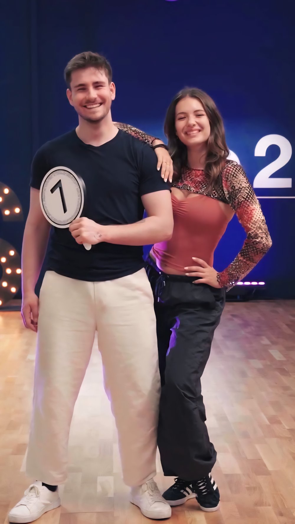 dals_tf1___DTkKBzFlMj8___(1).jpg