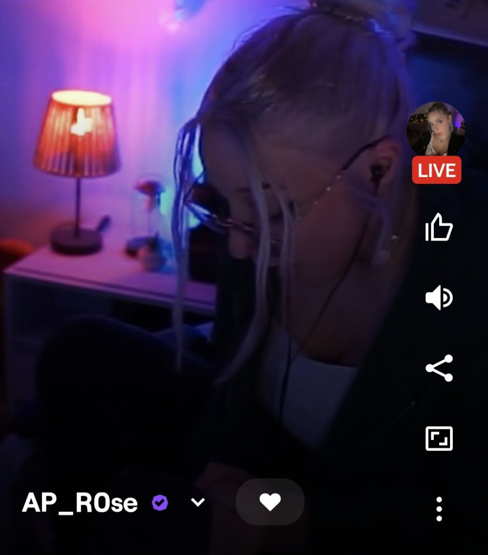 Screenshot_20260122_220943_Twitch.jpg