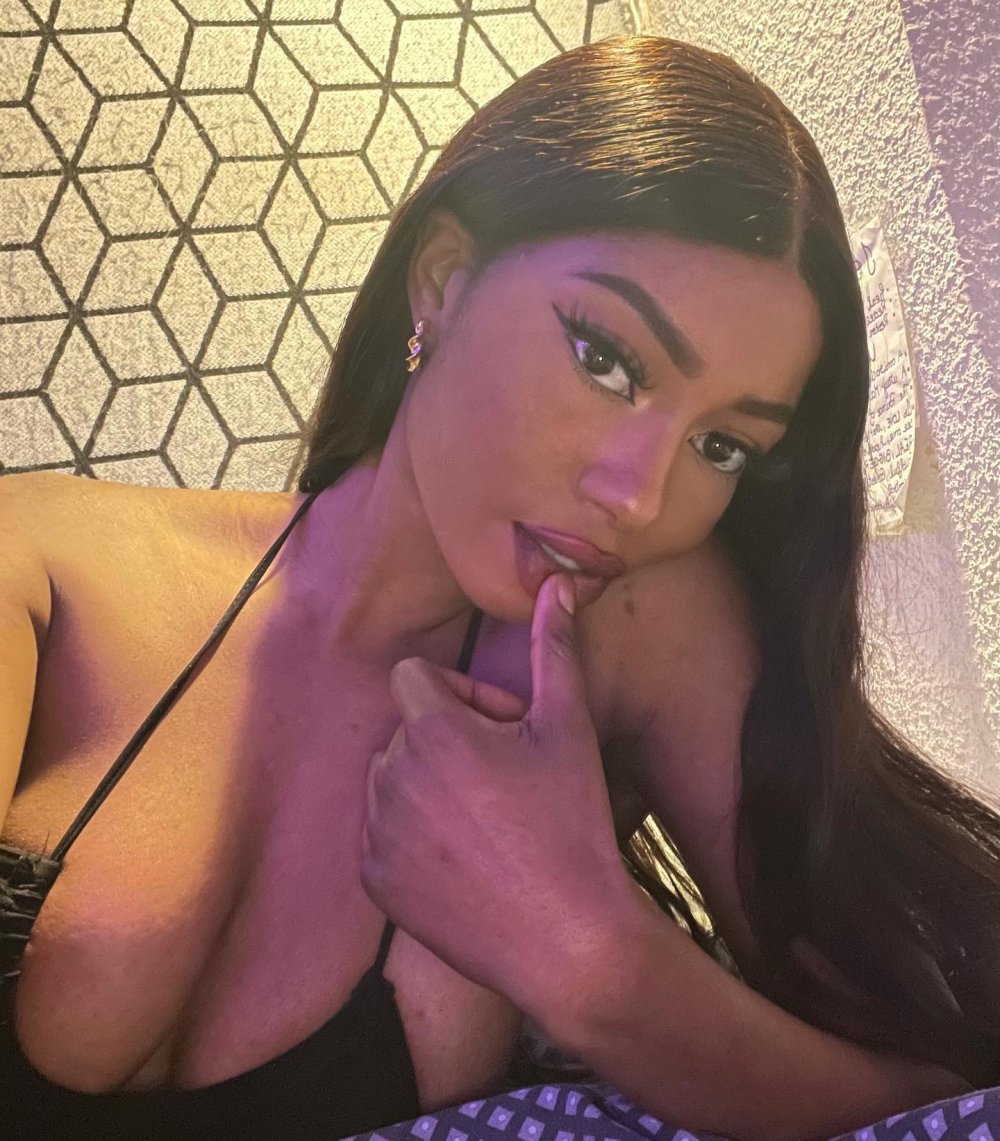 blackjocondee_1639242369_2726485069327526485_6880808243.jpg