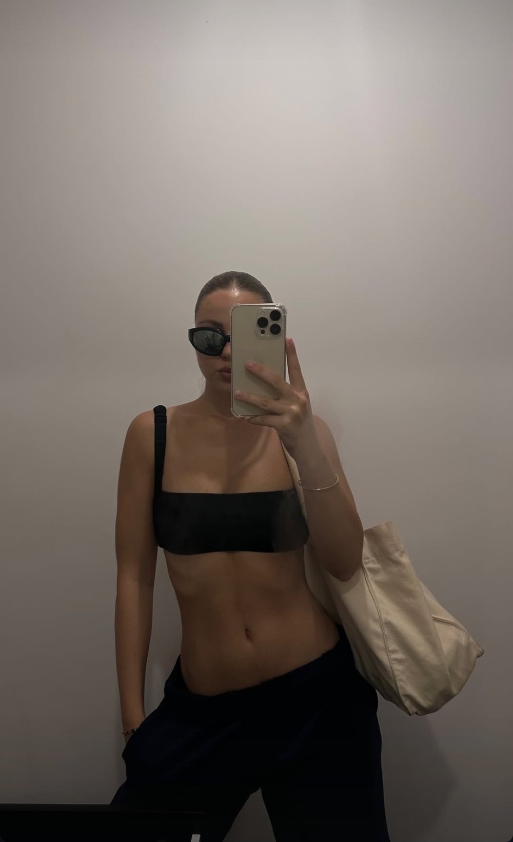 julia.hhlrr_instagram_12062025.jpg