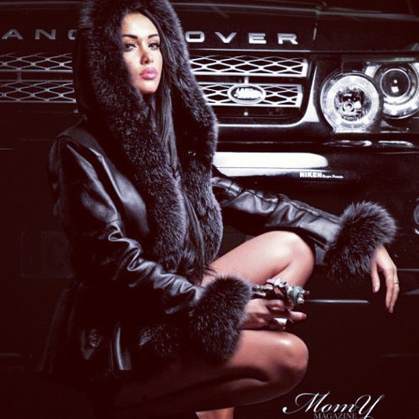 164529-nabilla-orig-2.jpg