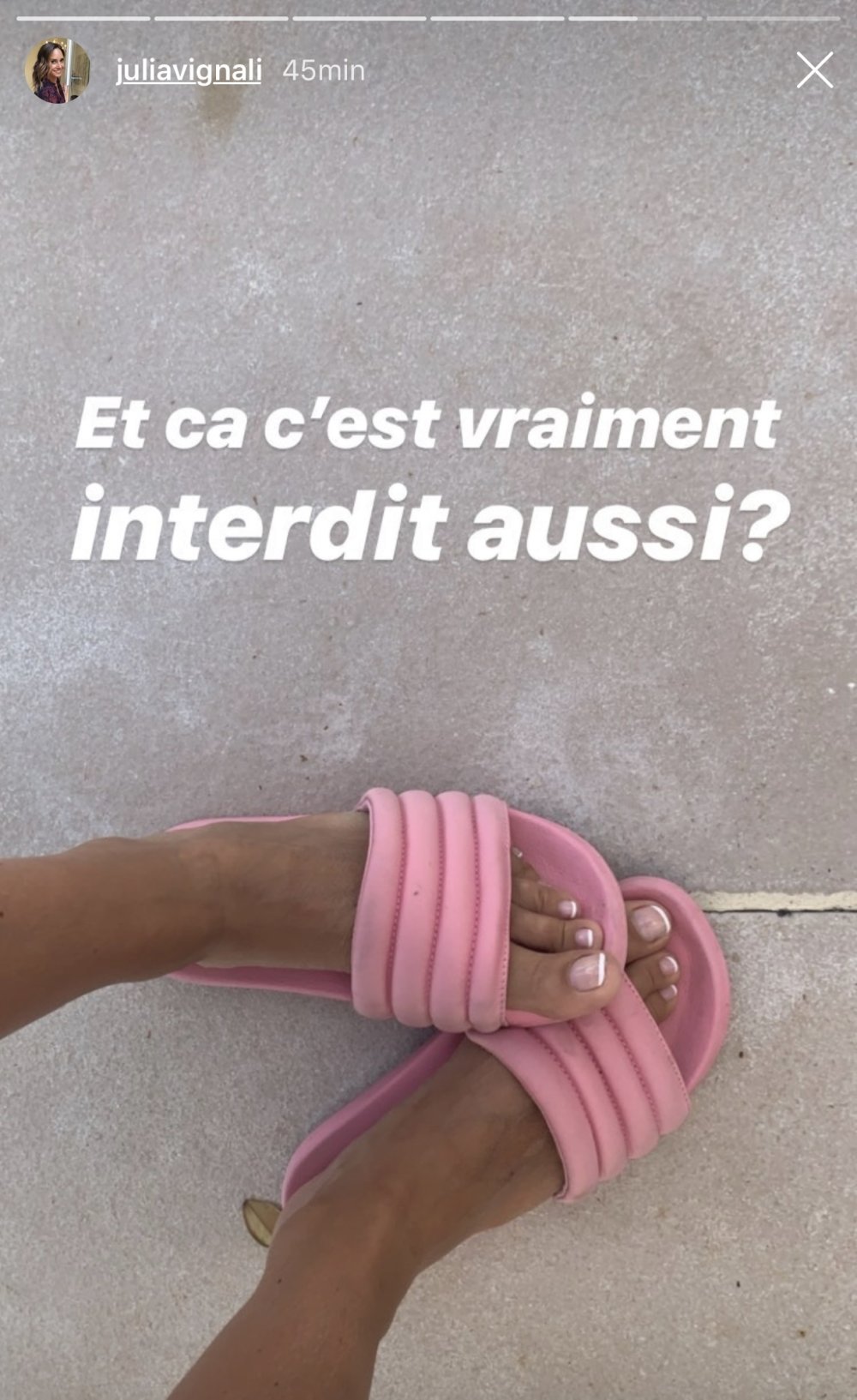 Julia-Vignali-Feet-4350330.jpg