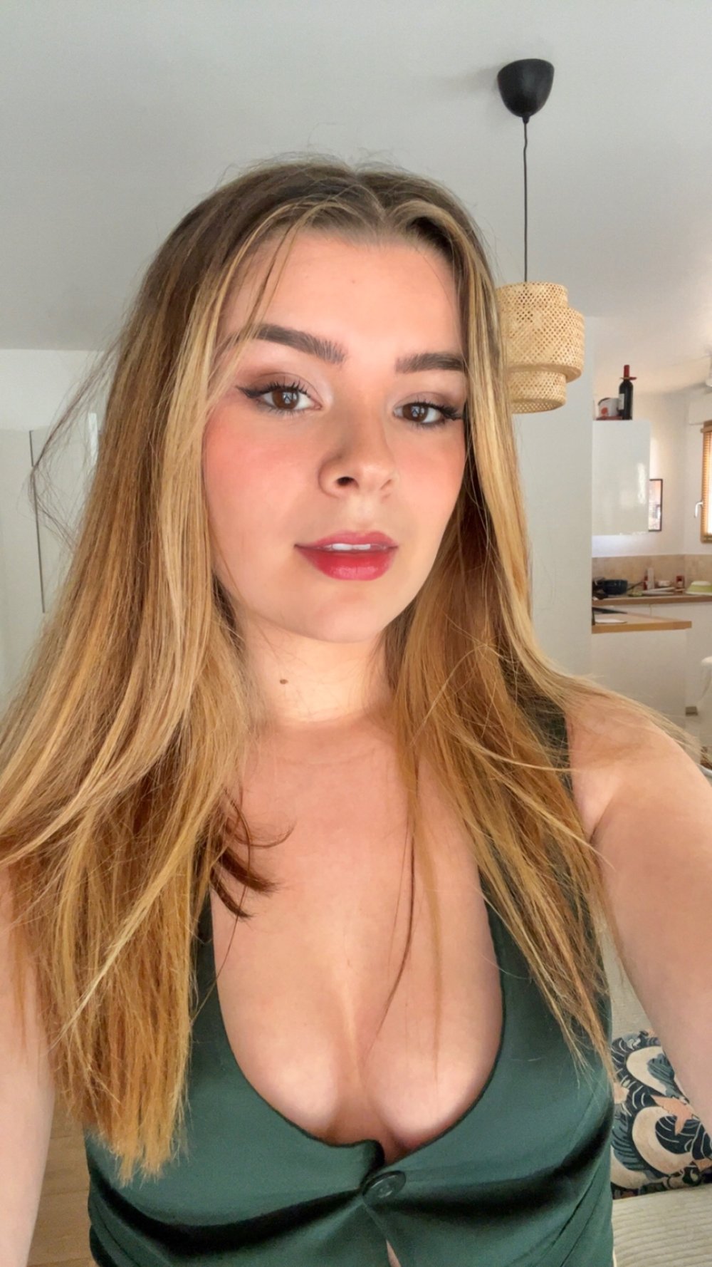 priscilla.dmnt_insta_210326.jpg