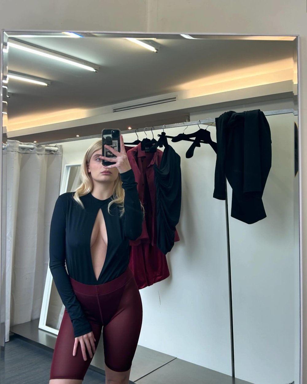maelle.off_1737809086_3553322617856808009_1937878656.jpg