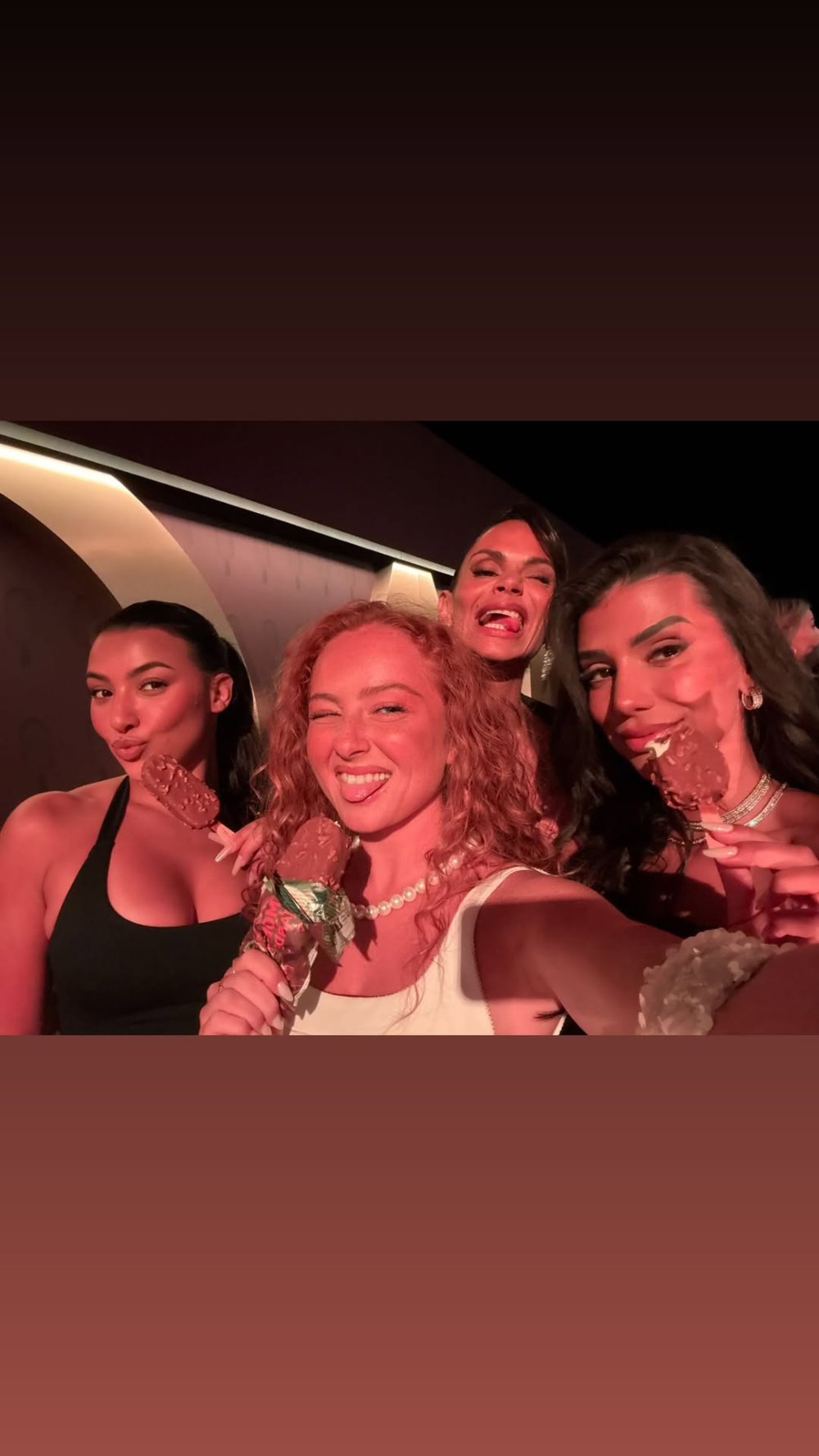 SaveClip.App_701009751_18532832272073255_3568868364596218853_n.jpg