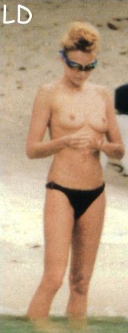 ArielleDombasle17.jpg