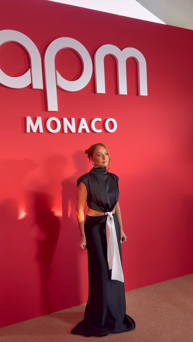 SaveClip.App_703168109_1716993675958175_54634101031711043_n.jpg