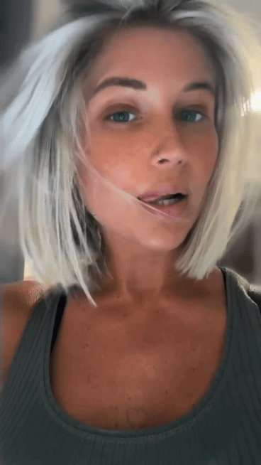 justinee.is_20260604_p_3912301075535270419_1_3912301075535270419_1.gif