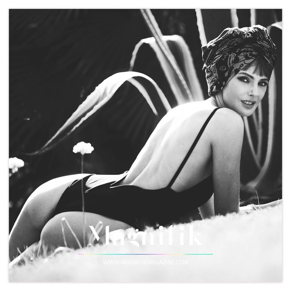 Frederique Bel Sexy 62.jpg