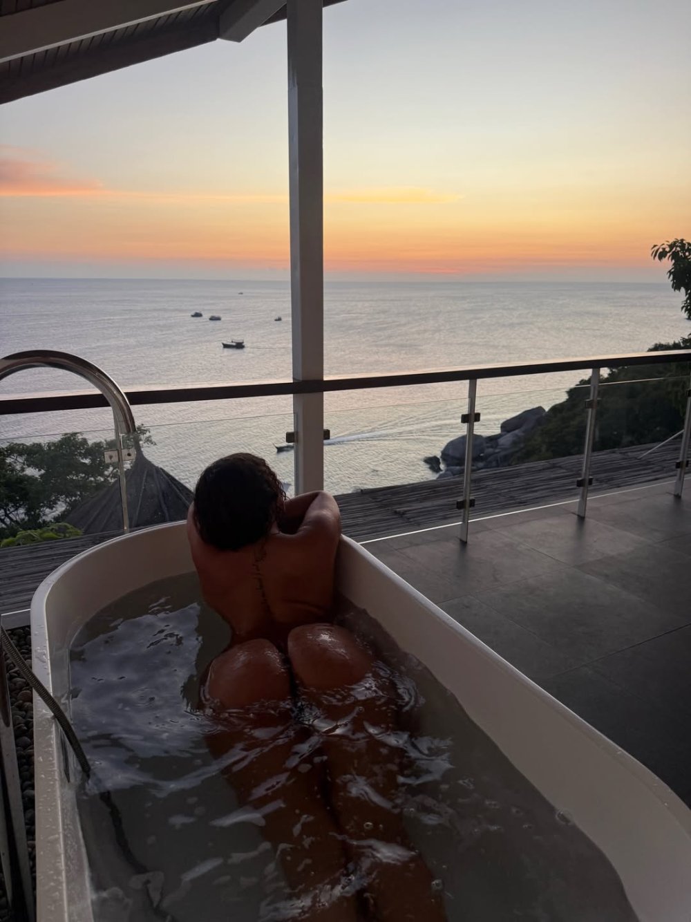 This dream view, I will talk about it in my book… (1).jpg