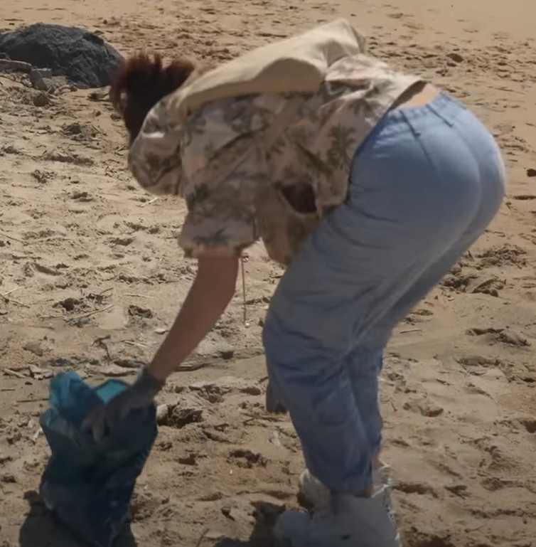 littlebigwhale8.png littlebigwhale8.png