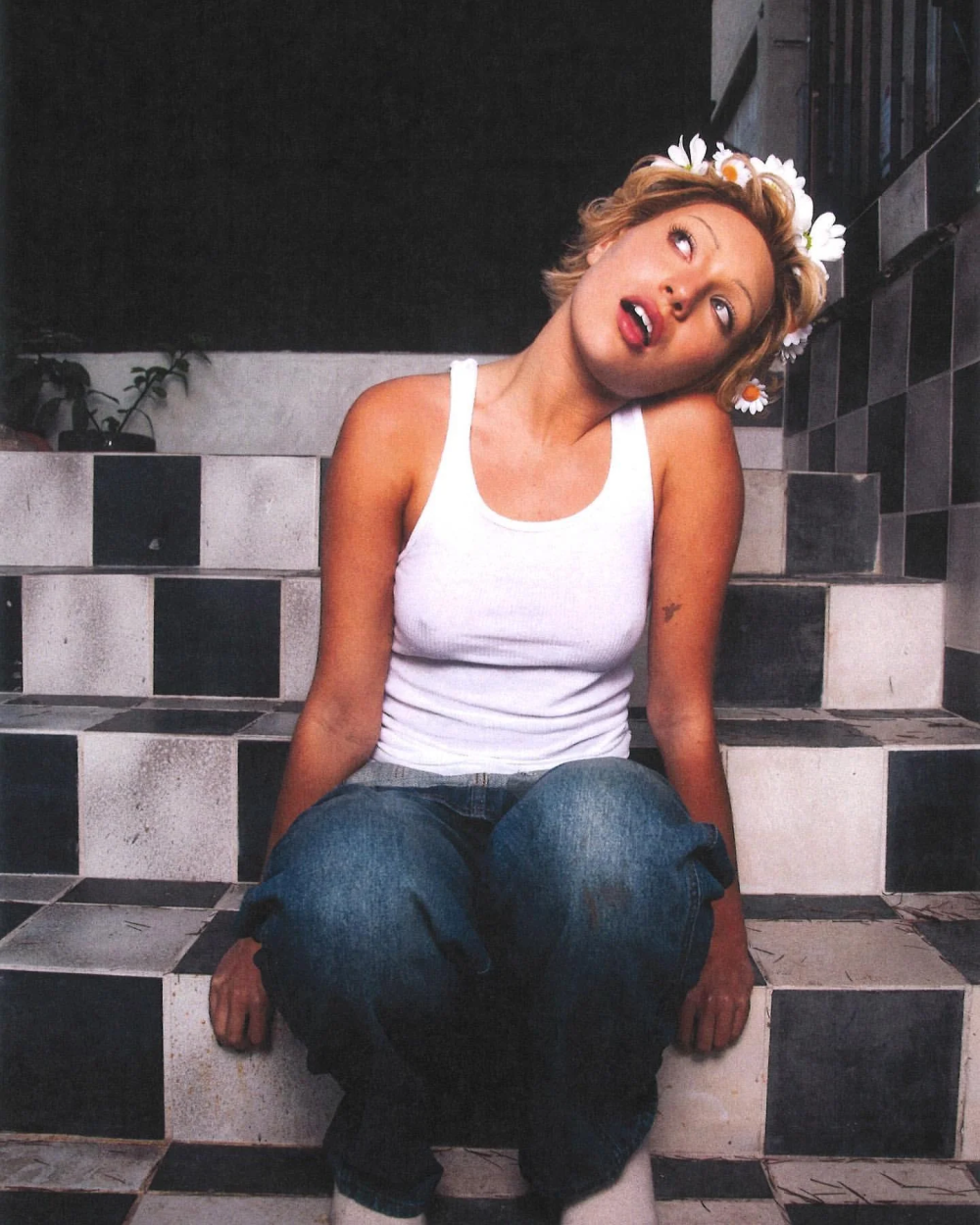 maddie-as-drew-barrymore-for-halloween-v0-jl2gholi4tw91.png