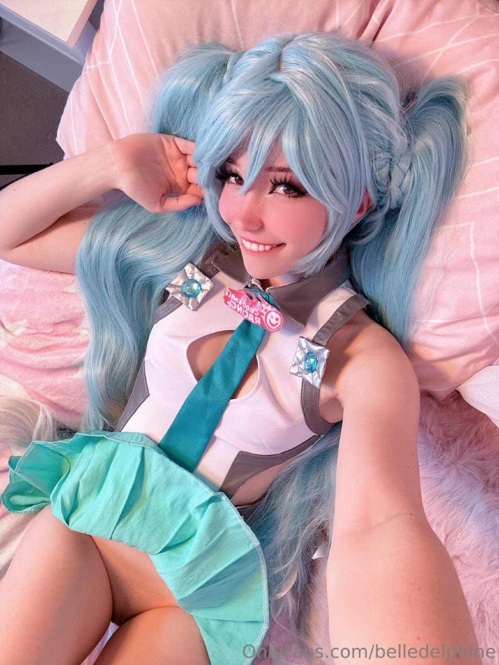 belle_delphine_nude_miku_cosplay_onlyfans_set_leaked-ETXBIQ.jpg