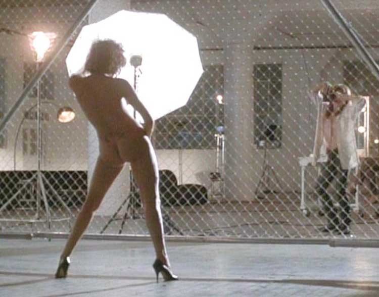 angelina jolie naked 34.jpg