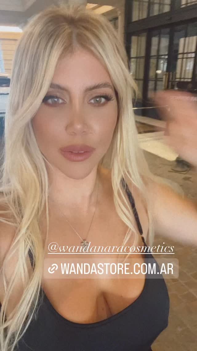 wanda_nara_20221203_STORIES_2984691484412060429_19_video_cover_2985280962264423842.jpg