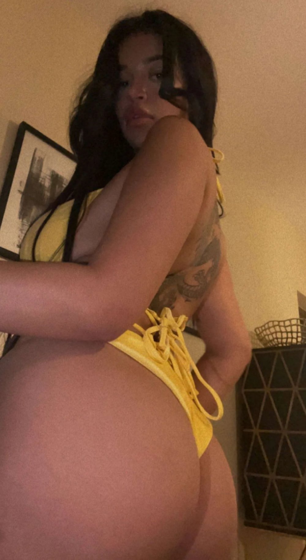 Screenshot_20230215_112206_Snapchat.jpg
