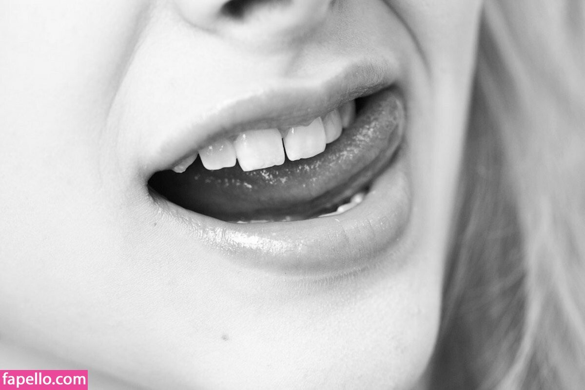 chloe-grace-moretz_0010.jpg