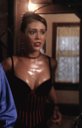 alyssa-milano (2).gif